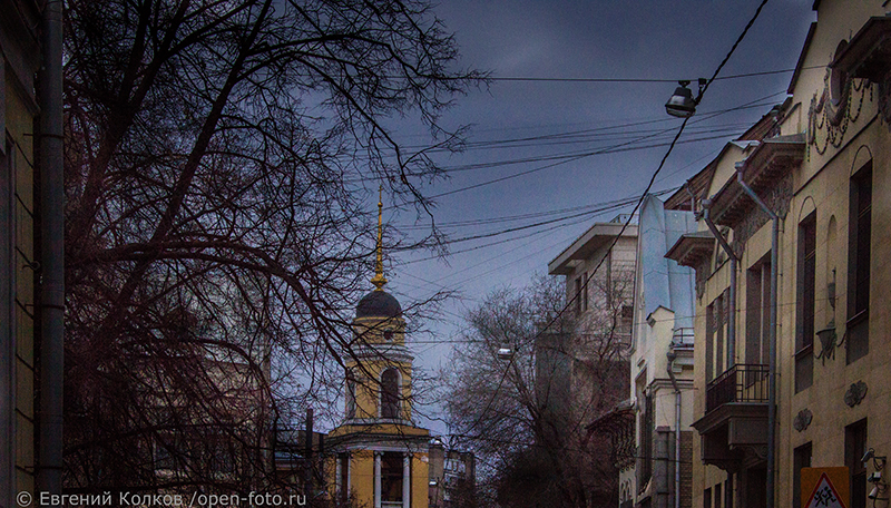 Фотопрогулка Школы фотографии OPEN FOTO «Вдоль по Поварской»