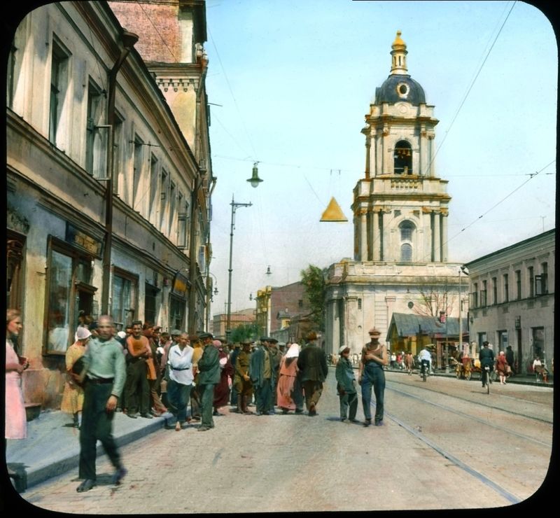 Церковь Параскевы Пятницы на Пятницкой. 1931 год. Фотограф: Branson DeCou