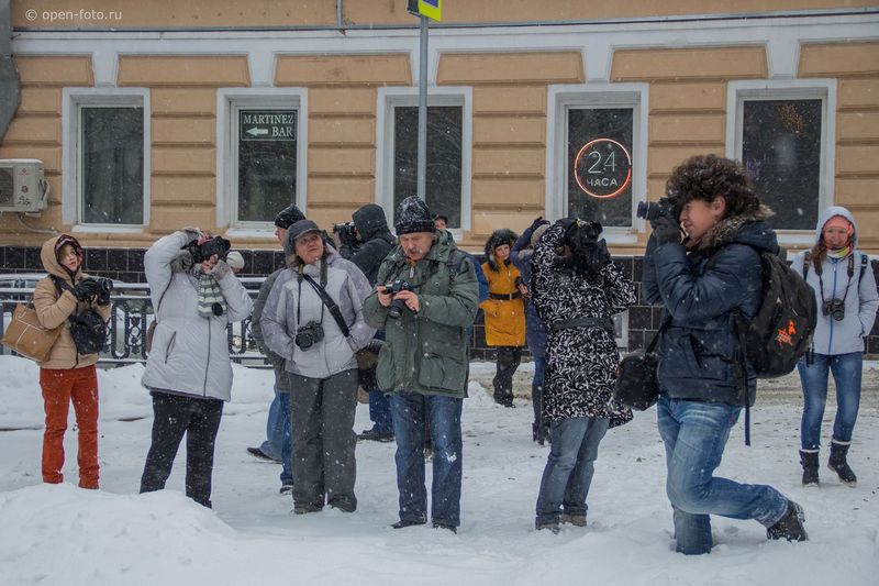 Фотопрогулка Школы фотографии OPEN FOTO. Фото: Евгений Колков